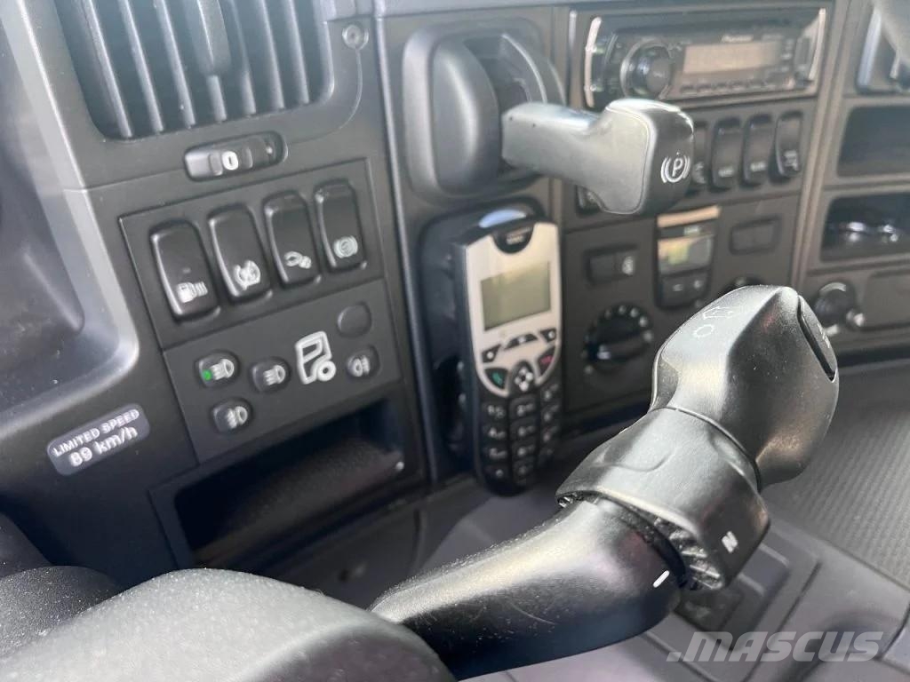 Scania P230 4X2 EURO 5  BOX 790x246x252 Φορτηγά Κόφα