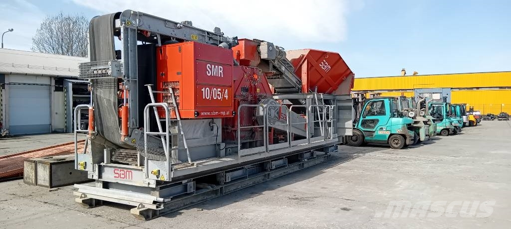 SBM 10/05/4 S3 félmobilis törőberendezés Trituradores