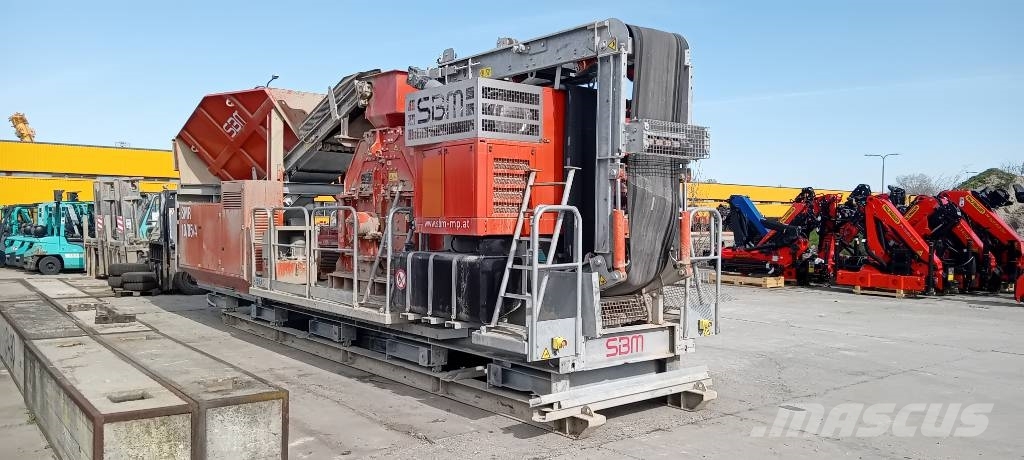 SBM 10/05/4 S3 félmobilis törőberendezés Trituradores