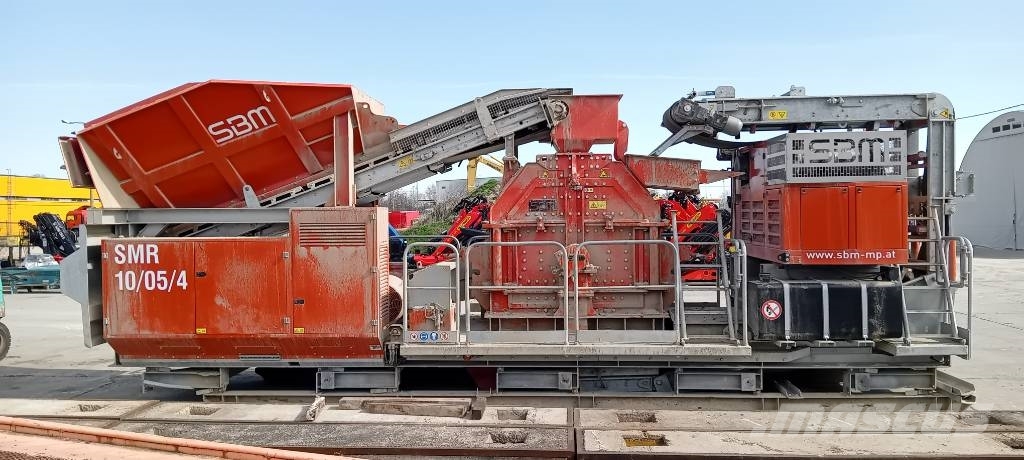 SBM 10/05/4 S3 félmobilis törőberendezés Trituradores
