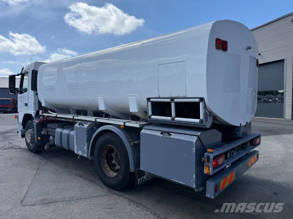 Volvo FM9/260 4x2 12.865 l. ADR Tank Petrol / Diesel Camiones cisternas