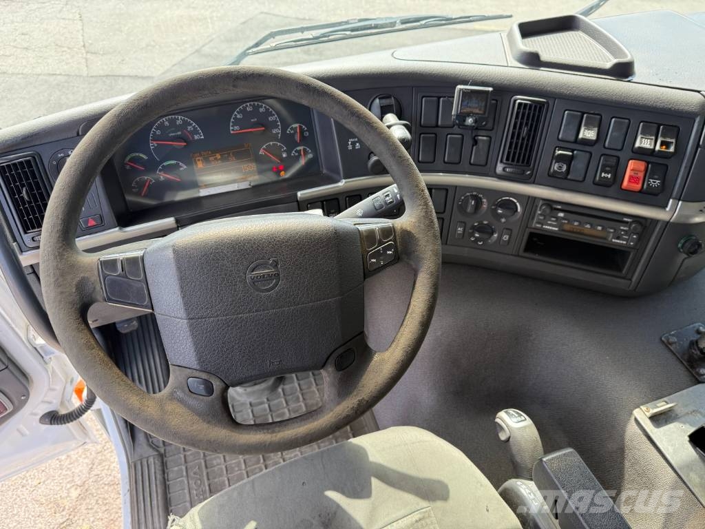 Volvo FM9/260 4x2 12.865 l. ADR Tank Petrol / Diesel Camiones cisternas