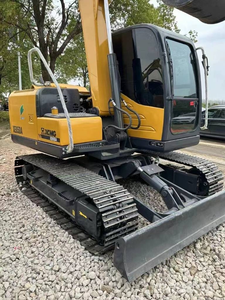 XCMG XE 85 DA 소형 굴삭기 7톤 미만