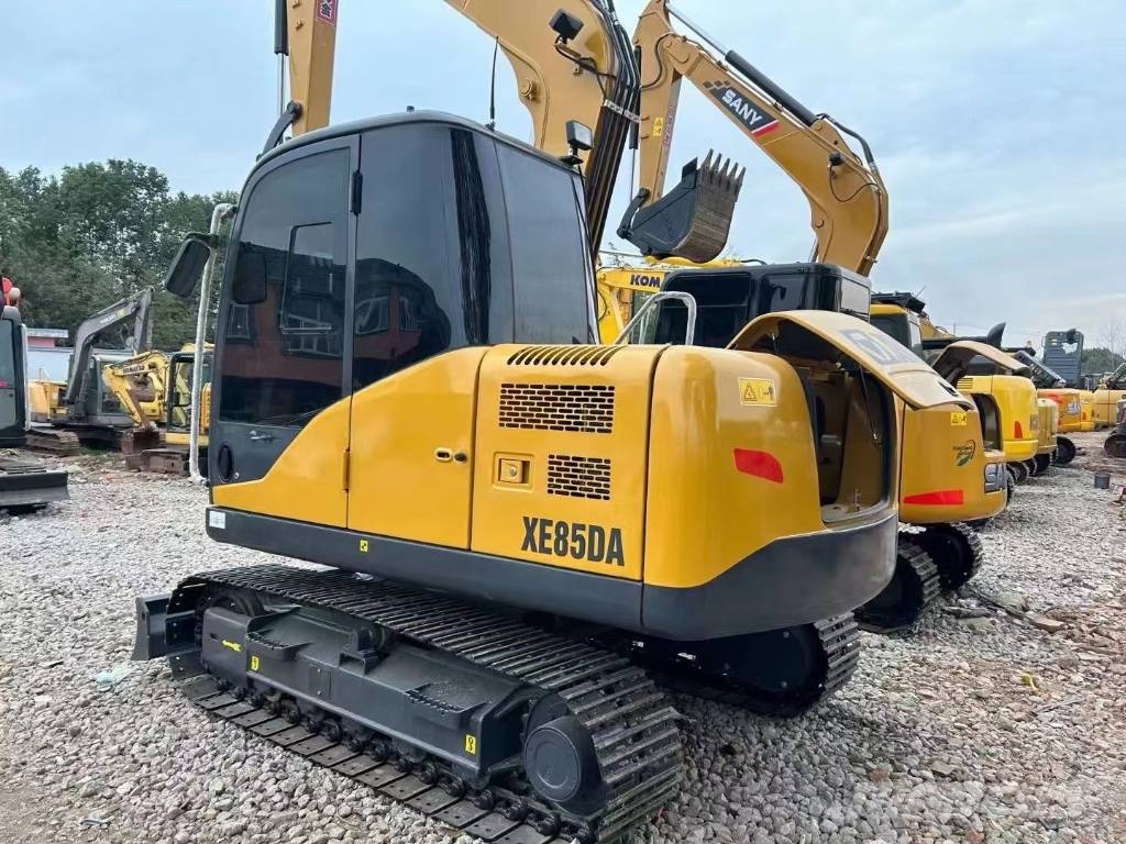 XCMG XE 85 DA 소형 굴삭기 7톤 미만