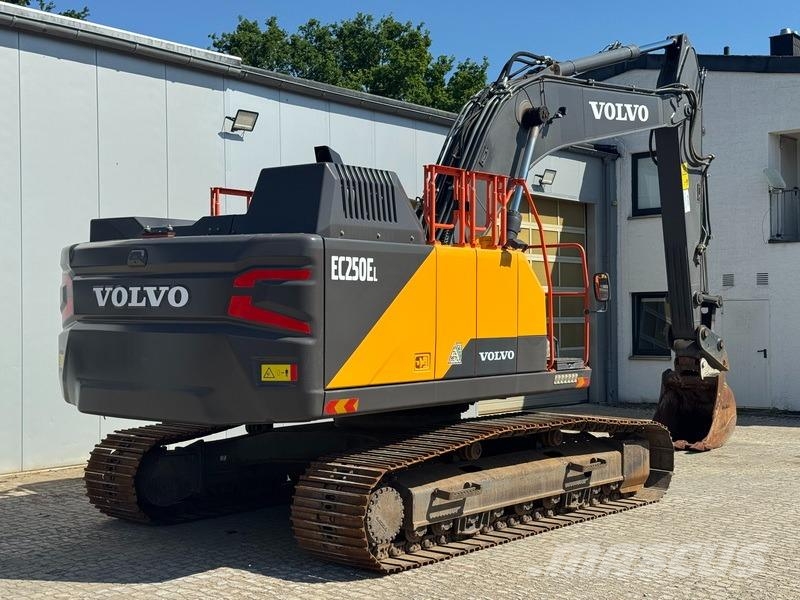 Volvo EC 250 EL Excavadoras sobre orugas