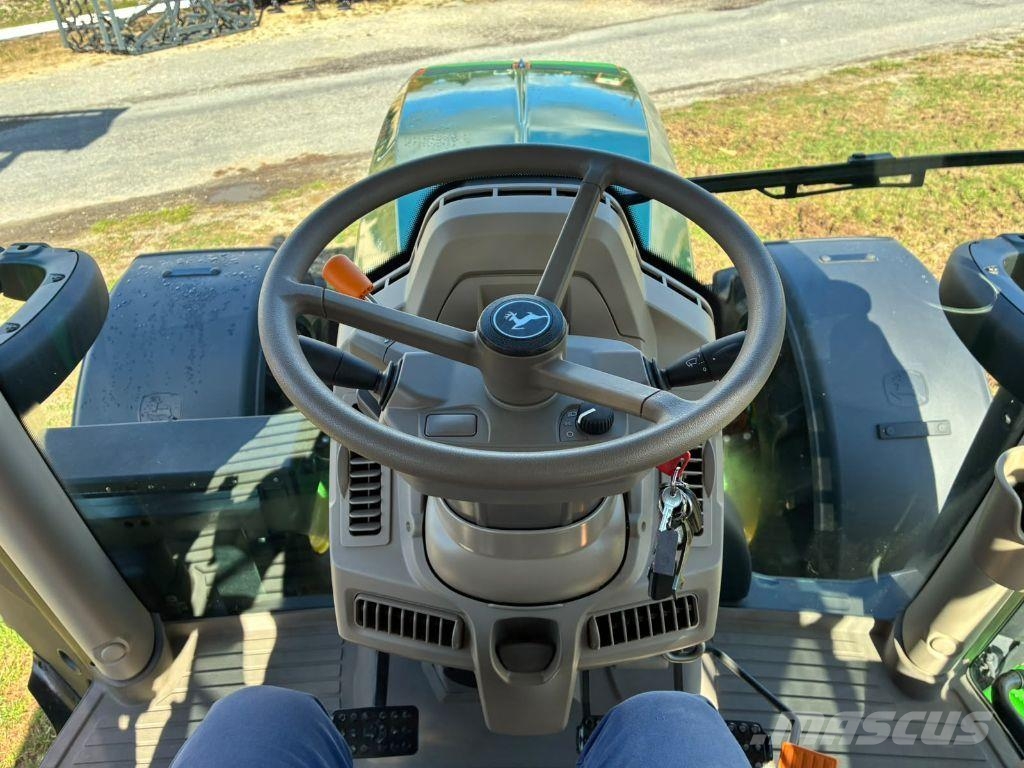 John Deere 6R 120 Tractors
