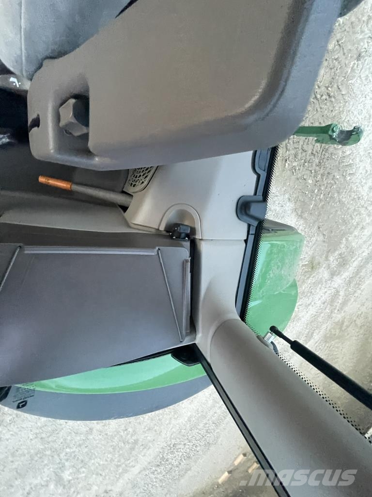 John Deere 6R 120 Трактора