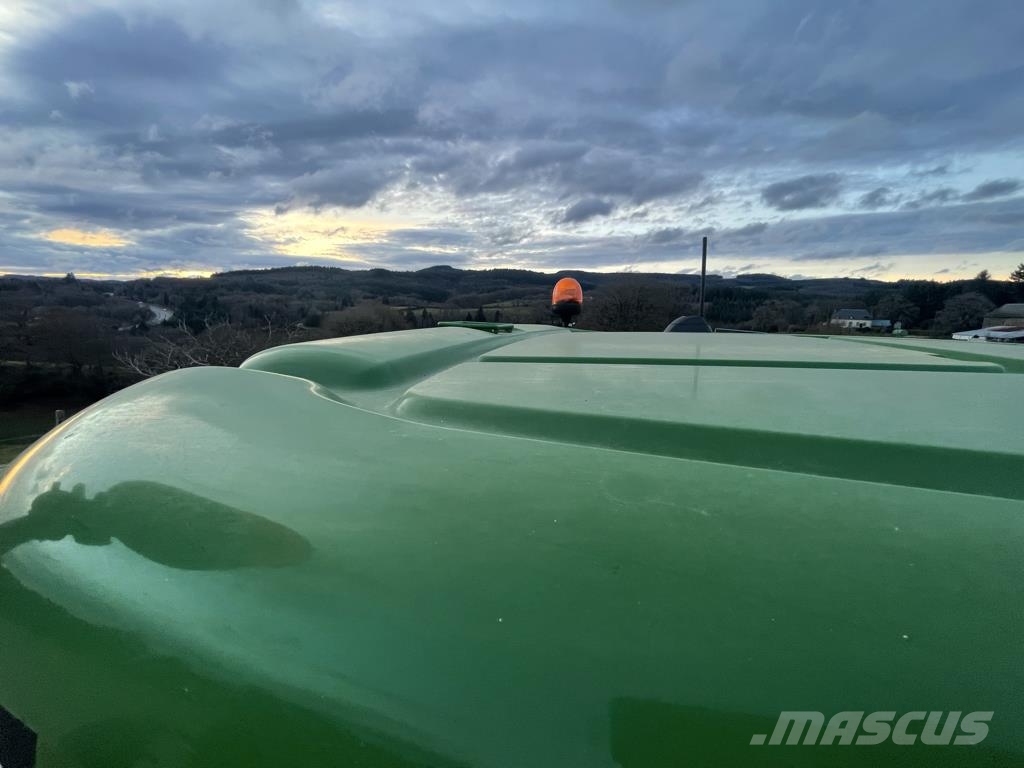 John Deere 6R 120 트랙터