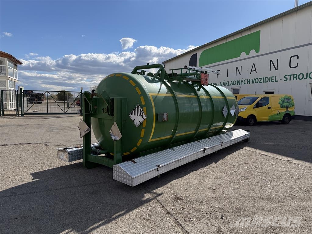 VIN 645 - STS KOVO CISTERNA 12000 l PHM VIN 645 Грузовики-цистерны