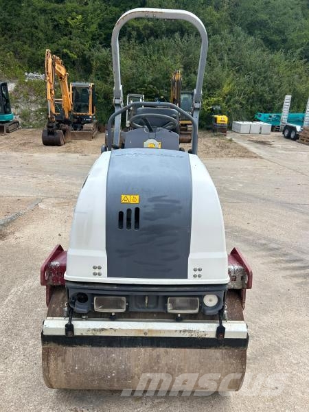 Dynapac CC1000 Gruntiniai volai