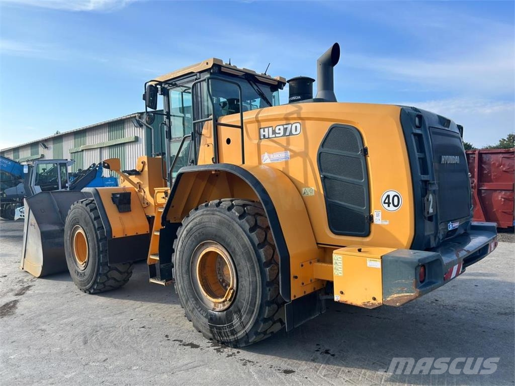 Hyundai HL970 لوادر بعجل