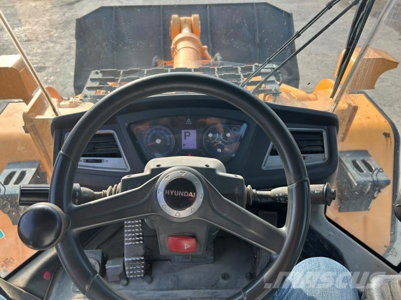 Hyundai HL970 لوادر بعجل