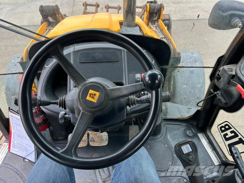 JCB 3CX Backhoe loaders