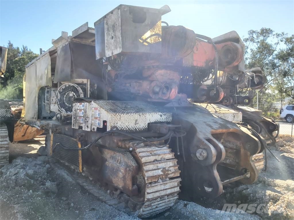 Sandvik Roadheader MT520 Tunneli- ja maanalaiset kaivosporat