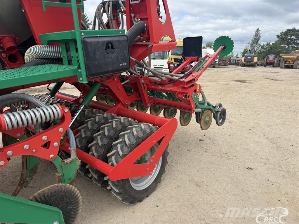 Agro-Masz Salvis Z Otros camiones