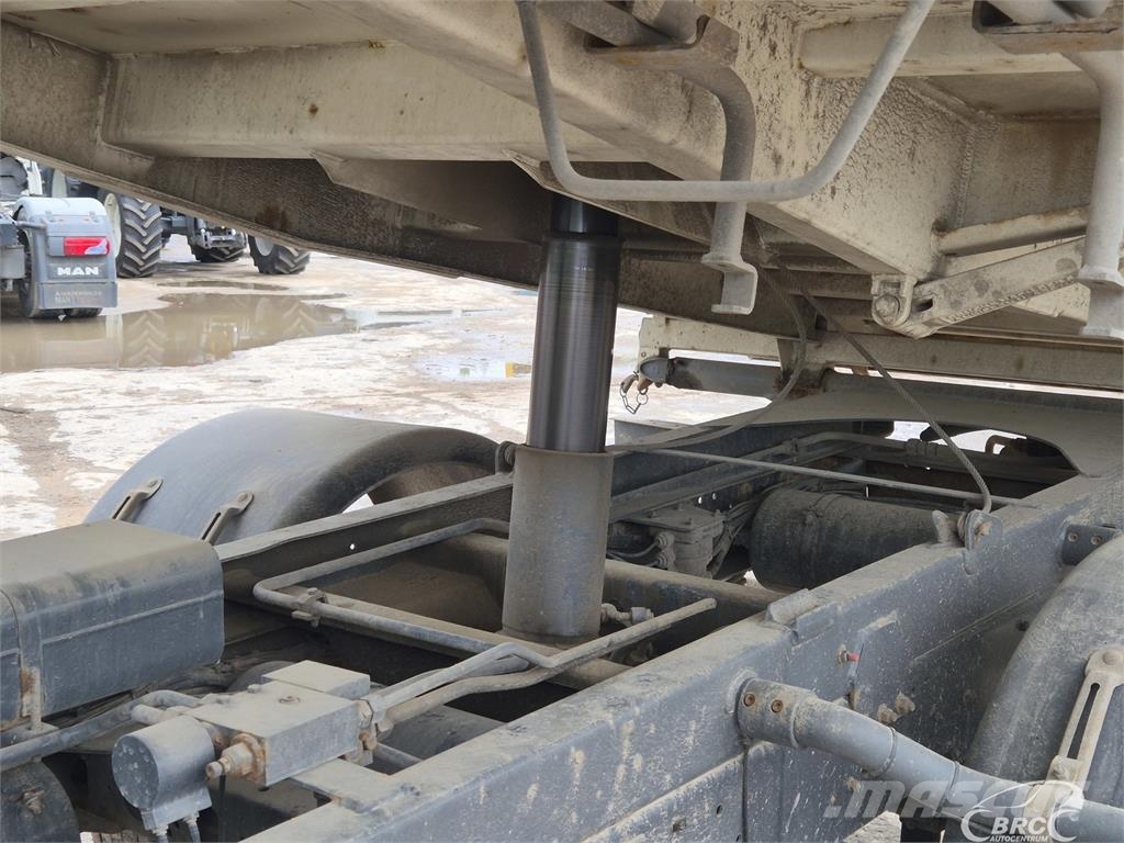 DAF FA LF45 Savivarčių priekabų vilkikai