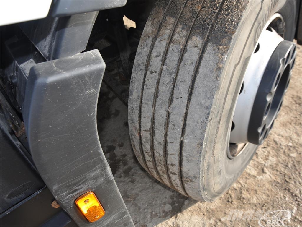 Ford F-MAX Tractor Units