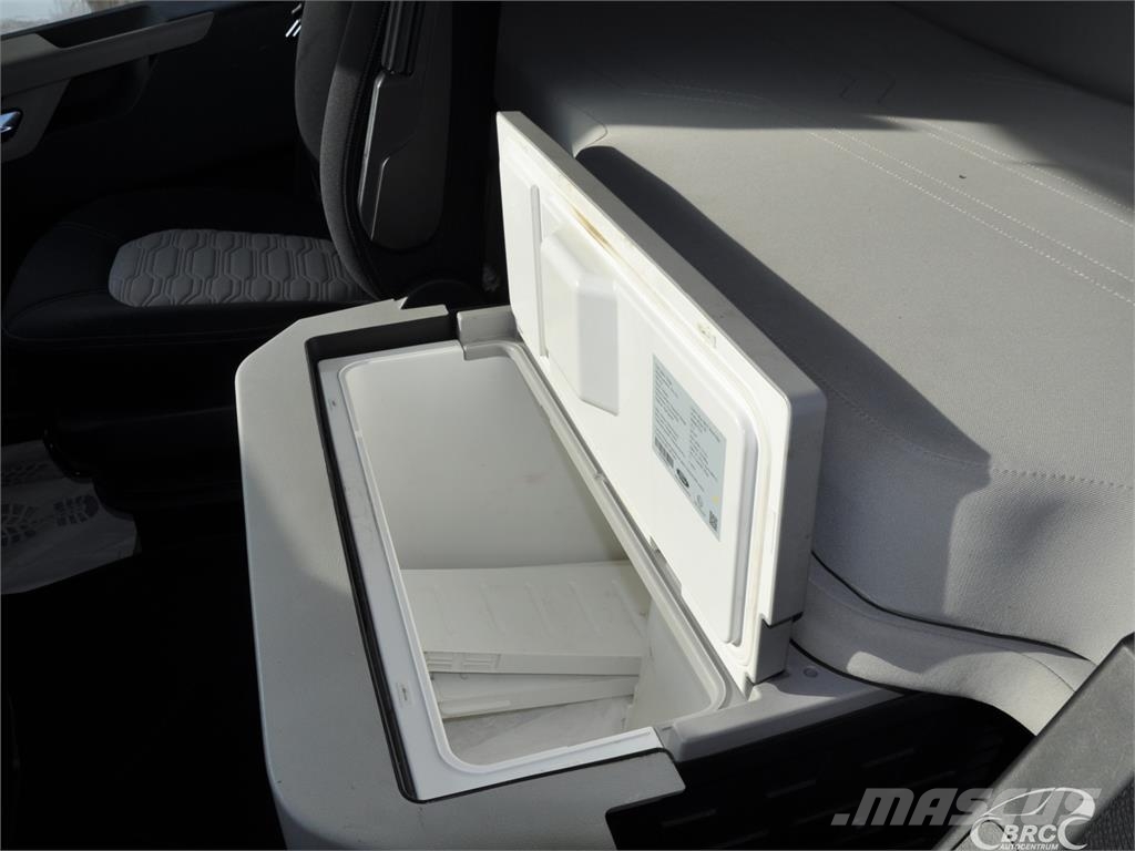 Ford F-MAX Tractor Units
