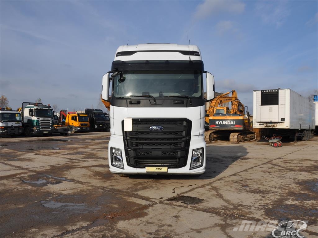 Ford F-MAX Tractor Units