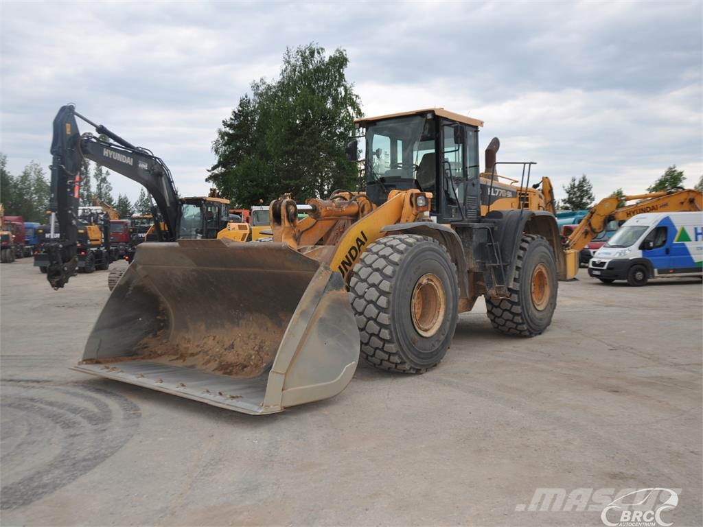 Hyundai HL770-9A لوادر بعجل