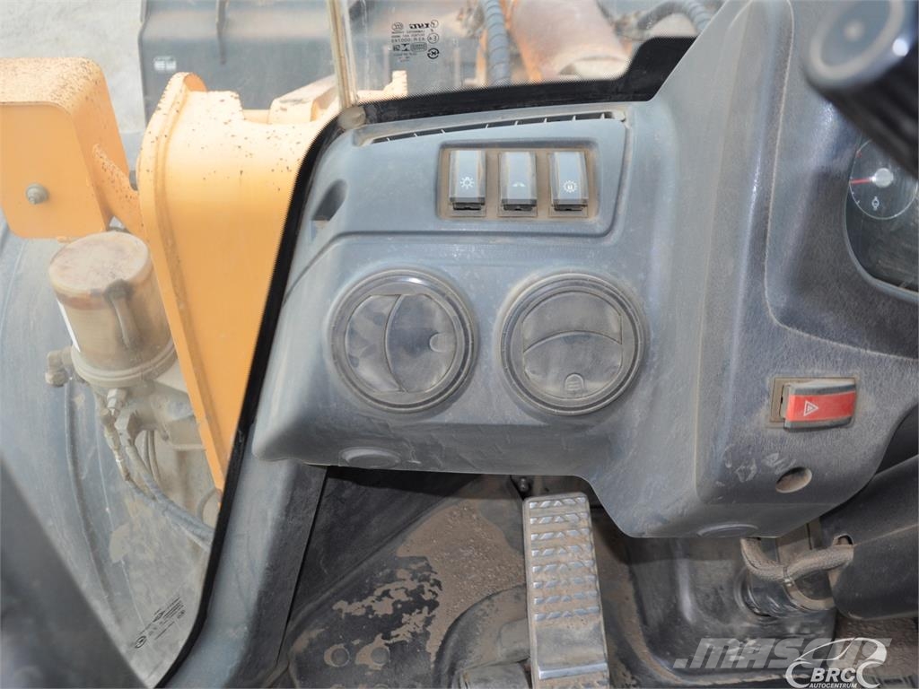 Hyundai HL770-9A لوادر بعجل