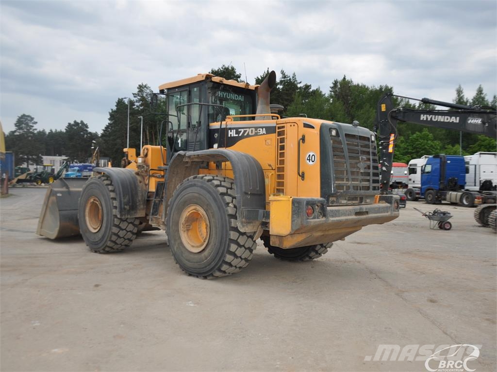 Hyundai HL770-9A لوادر بعجل