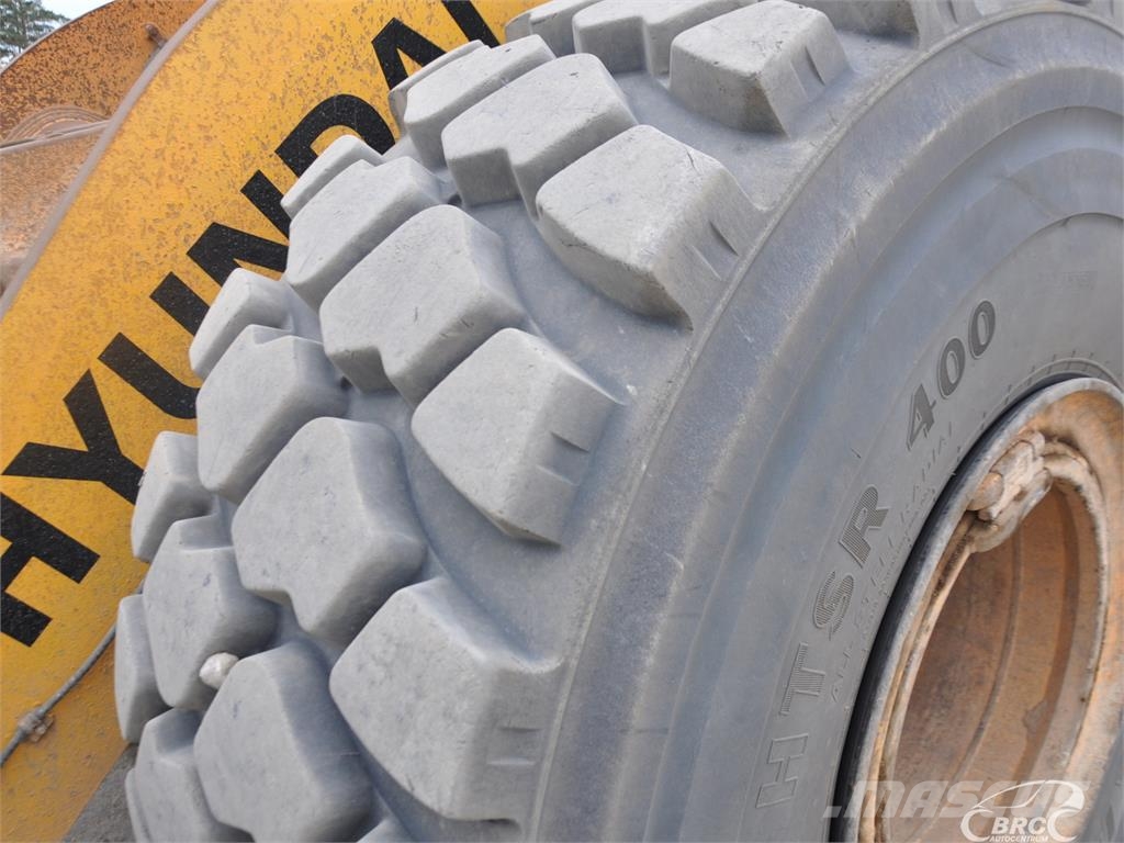Hyundai HL770-9A لوادر بعجل