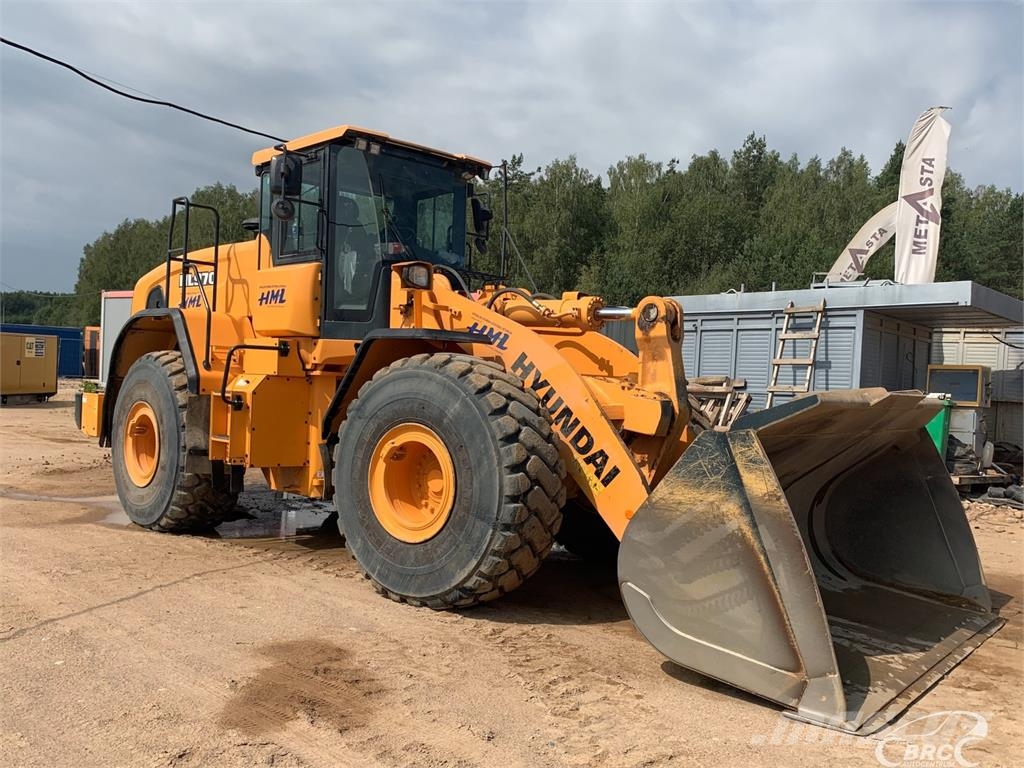 Hyundai HL970 لوادر بعجل
