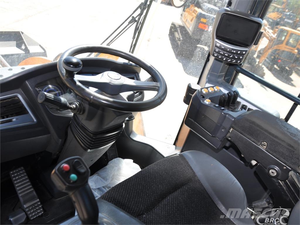 Hyundai HL980 لوادر بعجل