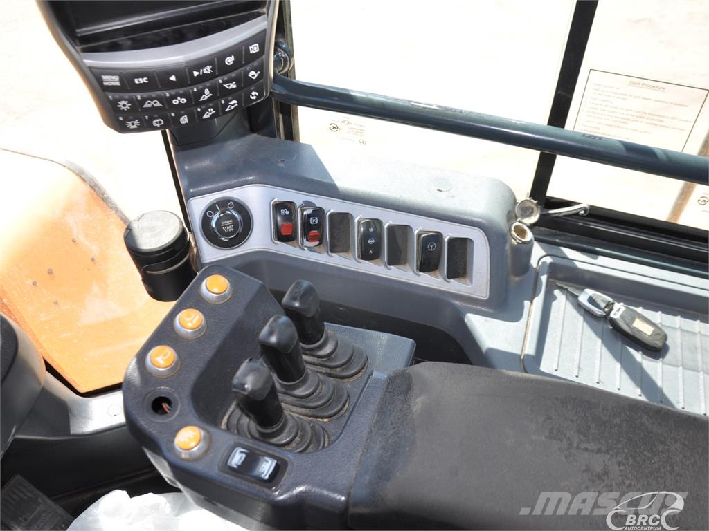 Hyundai HL980 لوادر بعجل