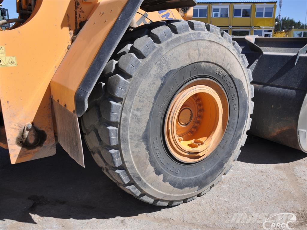 Hyundai HL980 لوادر بعجل