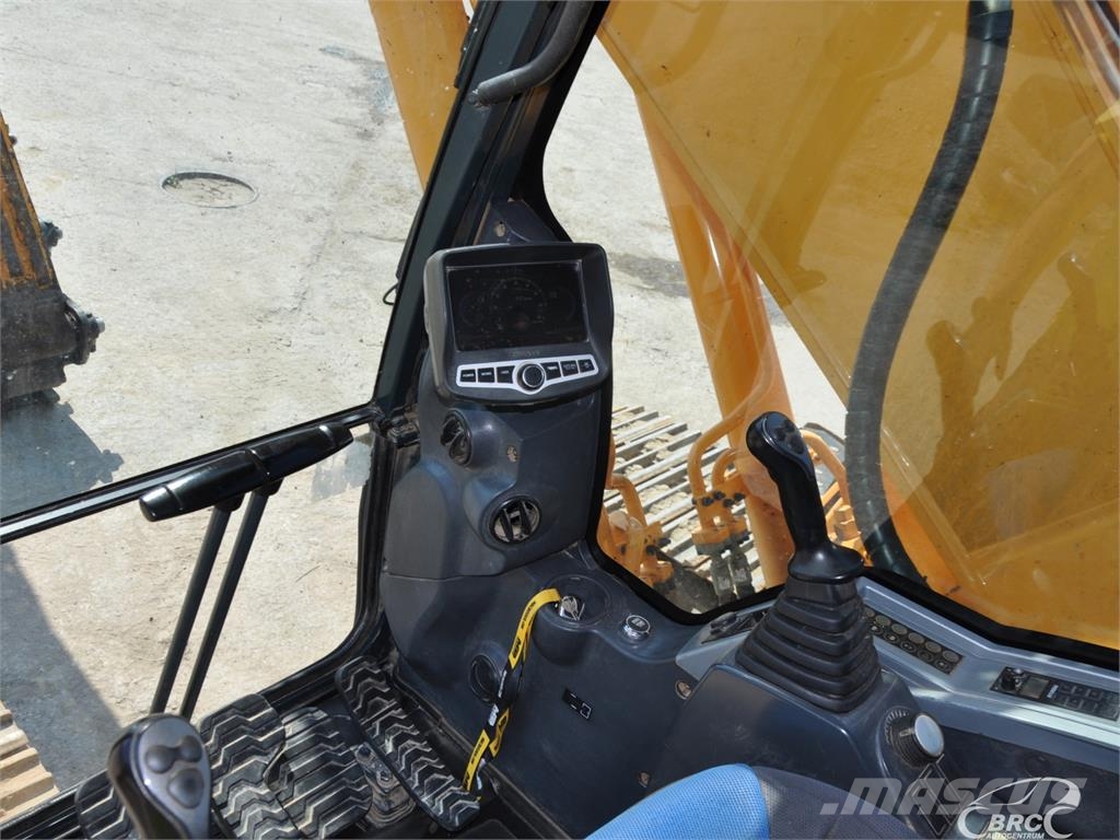 Hyundai R220LC-9A Vikšriniai ekskavatoriai