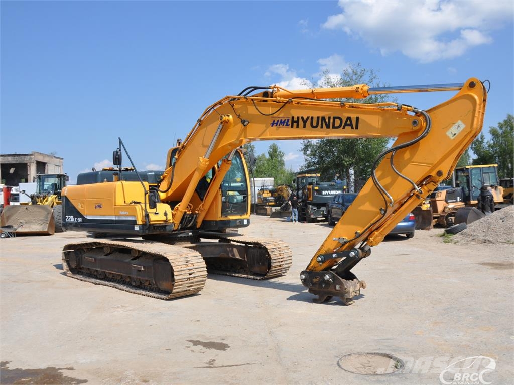 Hyundai R220LC-9A Vikšriniai ekskavatoriai