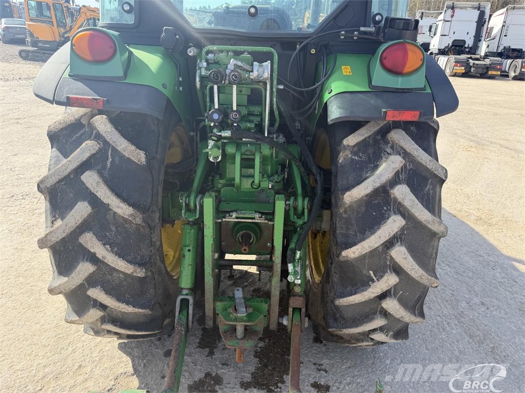 John Deere 5085 トラクター