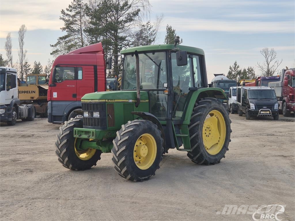 John Deere 6100 Trattori