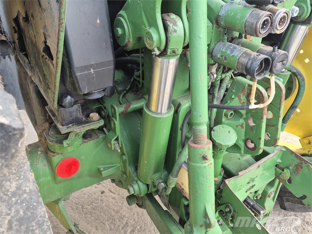 John Deere 6100 Trattori