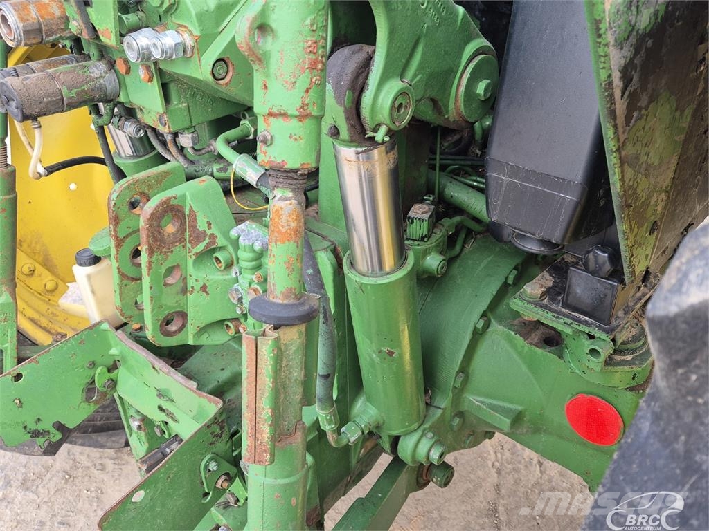 John Deere 6100 Trattori