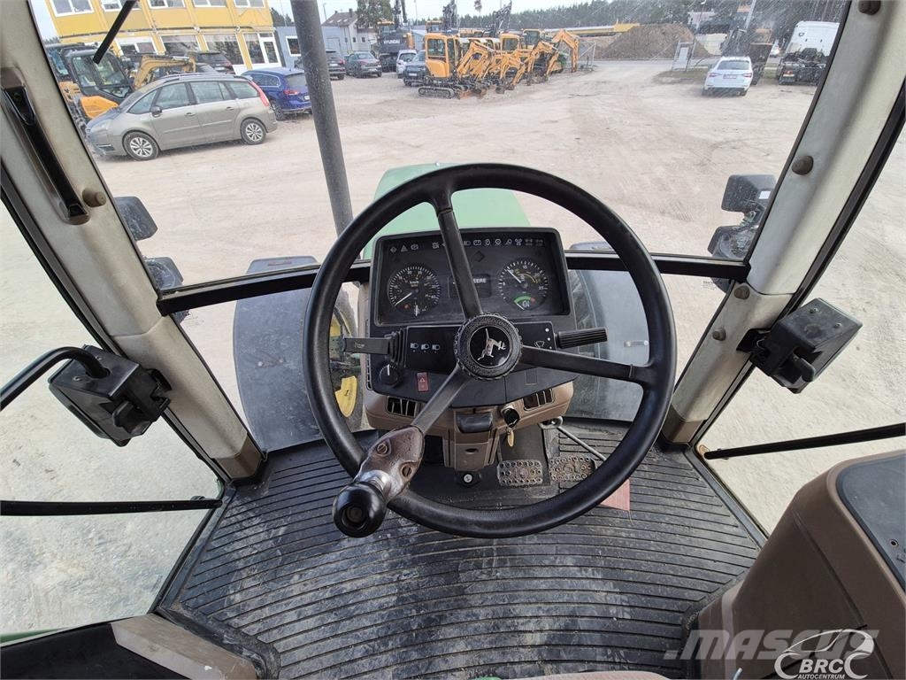John Deere 6100 Trattori