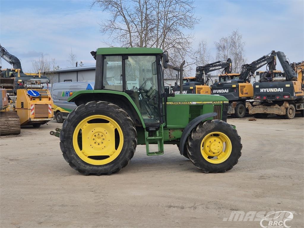 John Deere 6100 Trattori