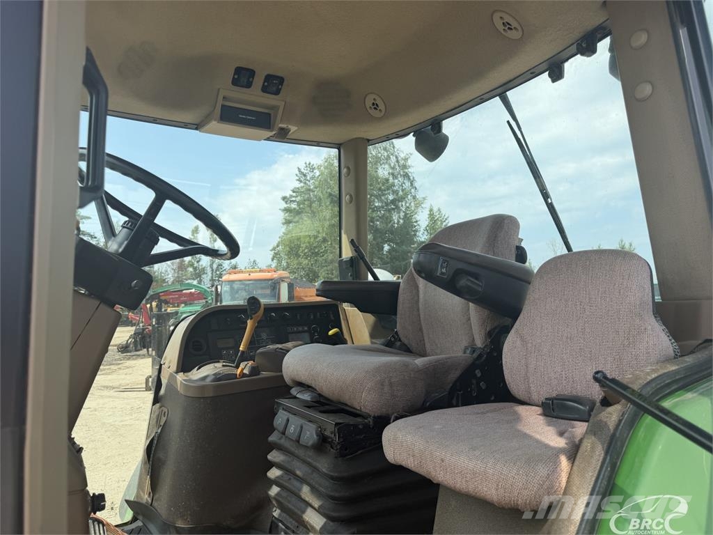 John Deere 7730 Trattori