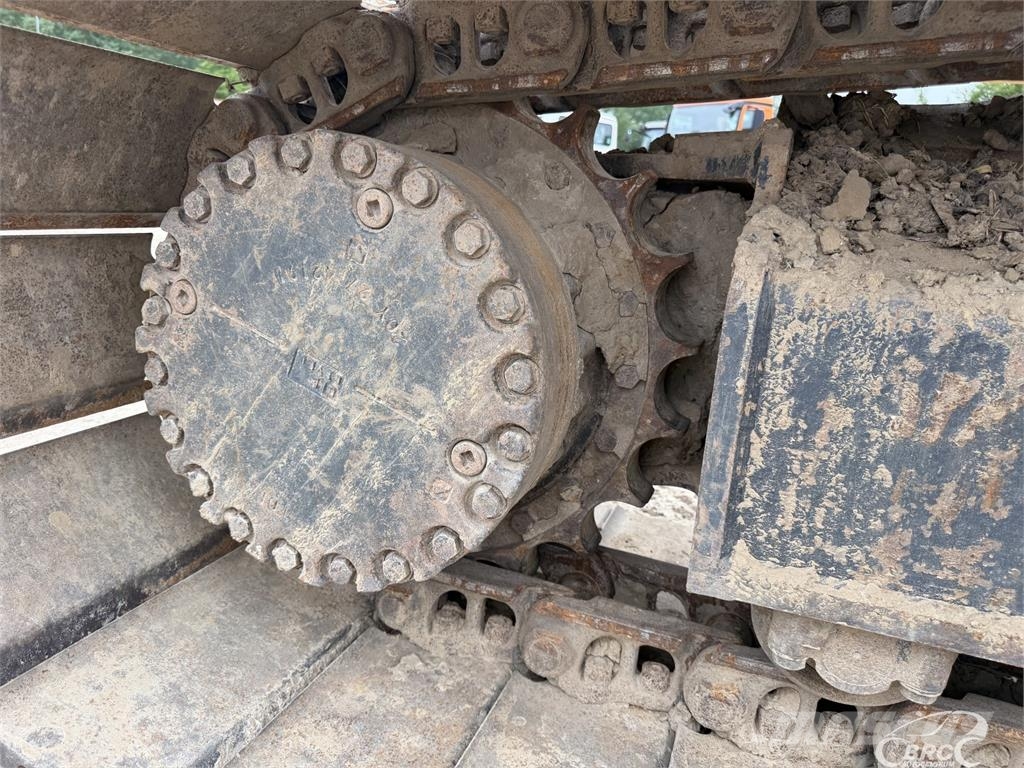 Komatsu PC210LC-11EO Excavadoras sobre orugas