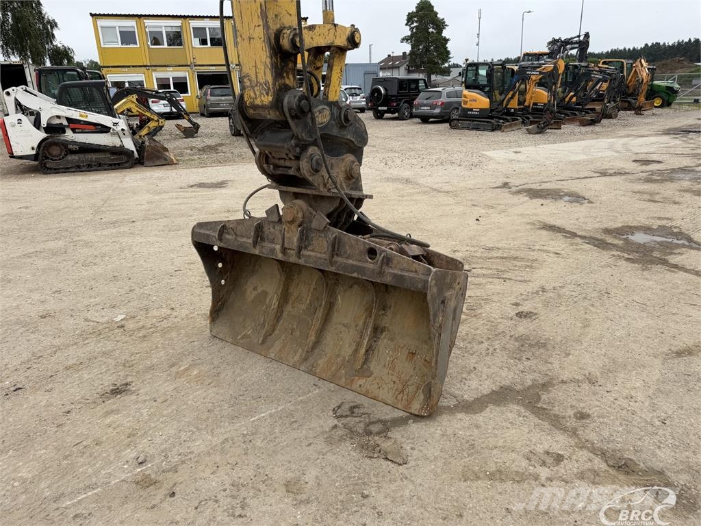 Komatsu PC210LC-11EO Excavadoras sobre orugas