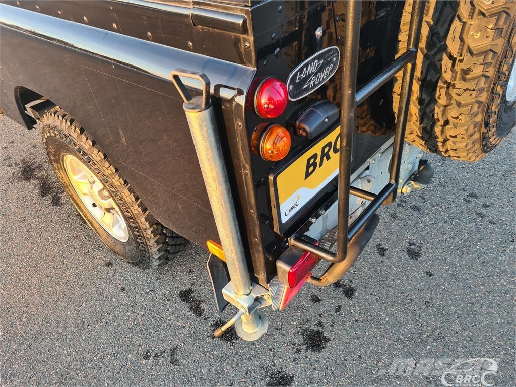 Land Rover Defender Mazgabarīta treileri