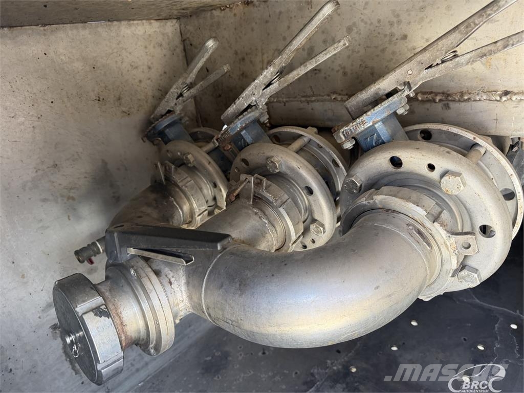 Magyar SR34 EBL Semi remorque citerne