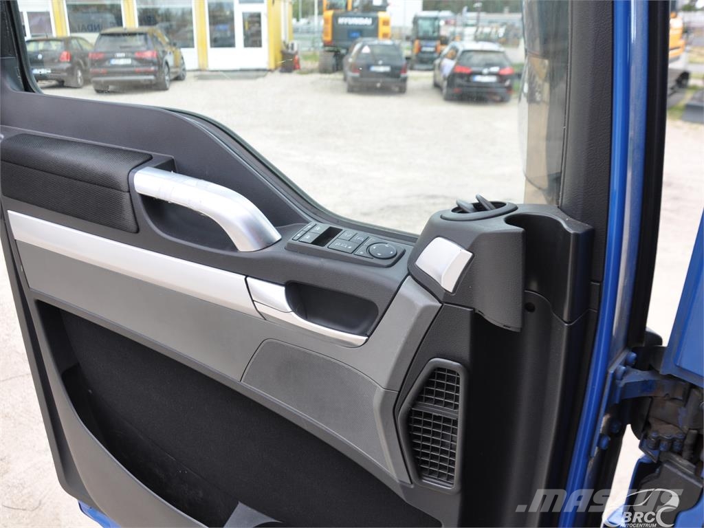 MAN TGX 曳引機組件
