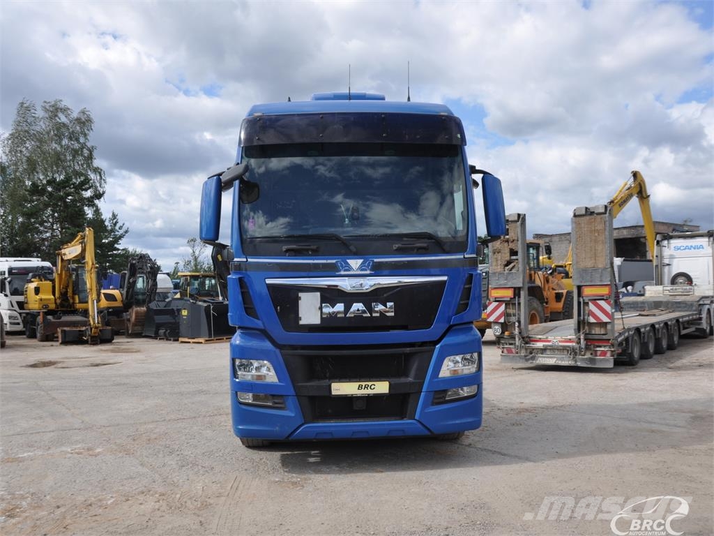 MAN TGX 曳引機組件