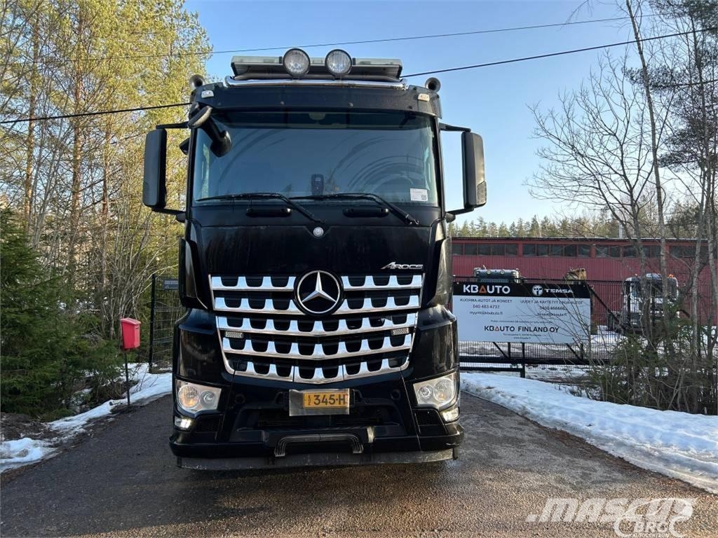 Mercedes-Benz Arocs Trekkvogner