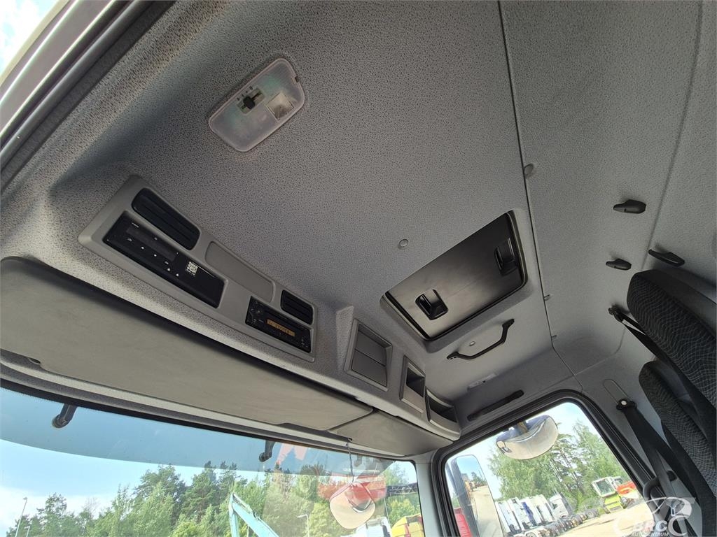 Mercedes-Benz Atego Camiones bañeras basculantes o volquetes
