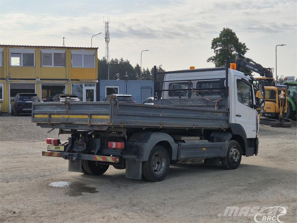 Mercedes-Benz Atego Camiones bañeras basculantes o volquetes