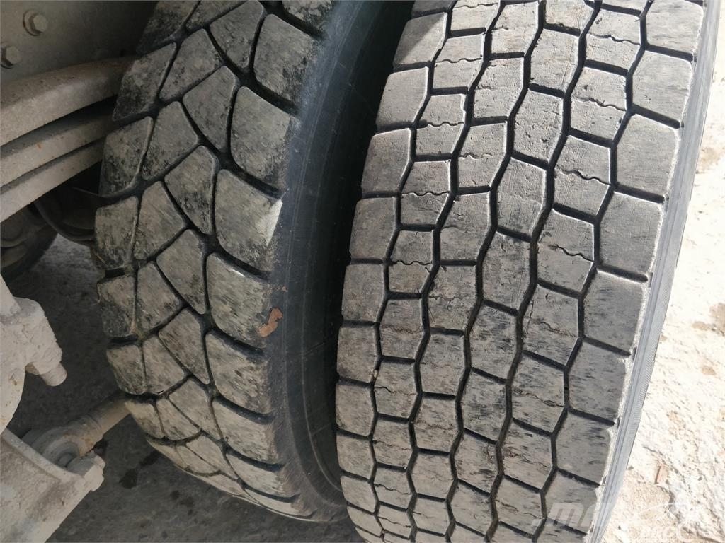 Mercedes-Benz Axor Kamioni mikseri za beton